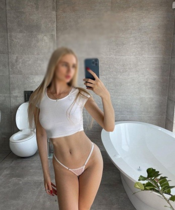 Анкета проститутки Элеонора - Фото 1, Павловка, 18 лет, №6652